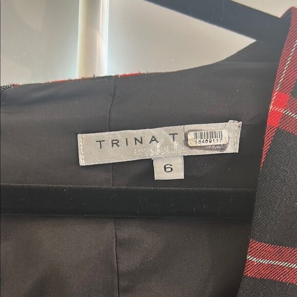 Trina Turk Chiyah Dress Sz 6 - Picture 3 of 7